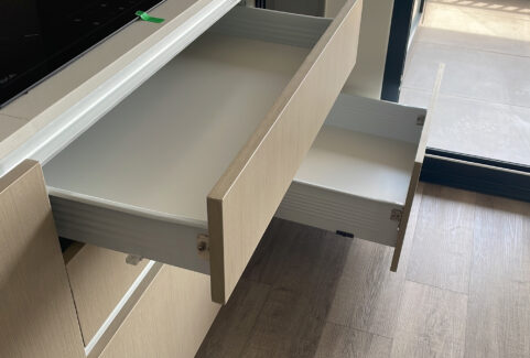 Muebles de Cocina y Baño sin terminar