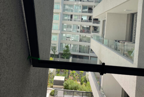 Ventana mal instalada