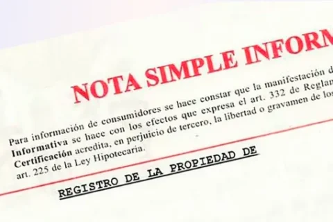 ¿Cómo puedo solicitar la nota simple en el registro de la vivienda?